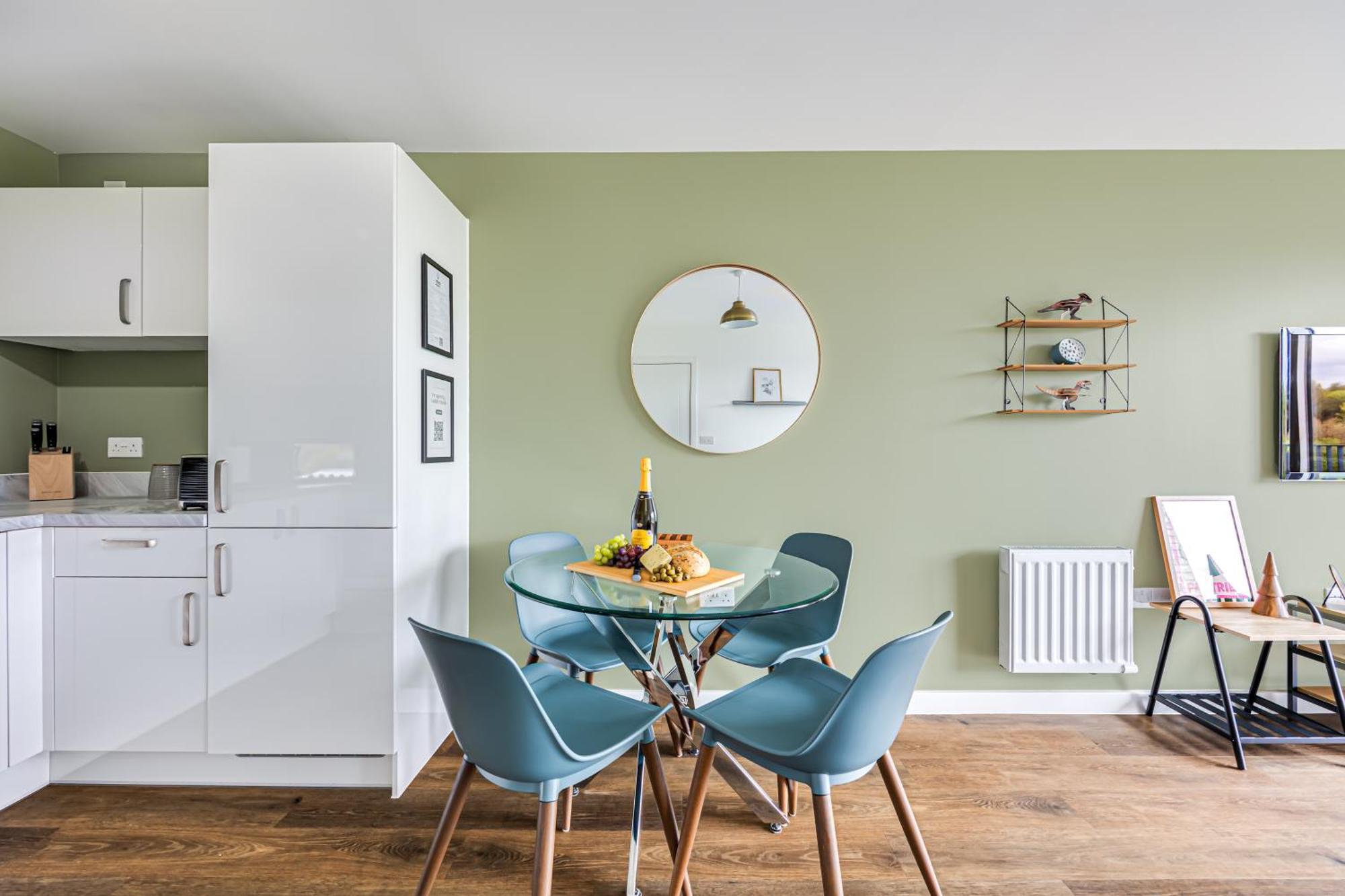 Penthouse Apartment - City Centre - Secure Parking, Balcony, Self-Check-In, Fast Wifi And Smart Tv With Netflix By Yoko Property Μίλτον Κέινς Εξωτερικό φωτογραφία