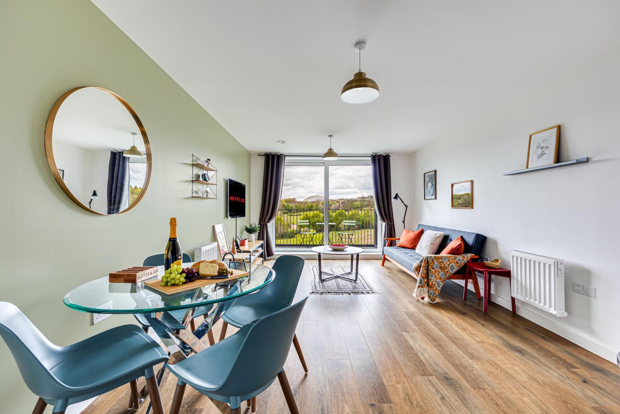 Penthouse Apartment - City Centre - Secure Parking, Balcony, Self-Check-In, Fast Wifi And Smart Tv With Netflix By Yoko Property Μίλτον Κέινς Εξωτερικό φωτογραφία