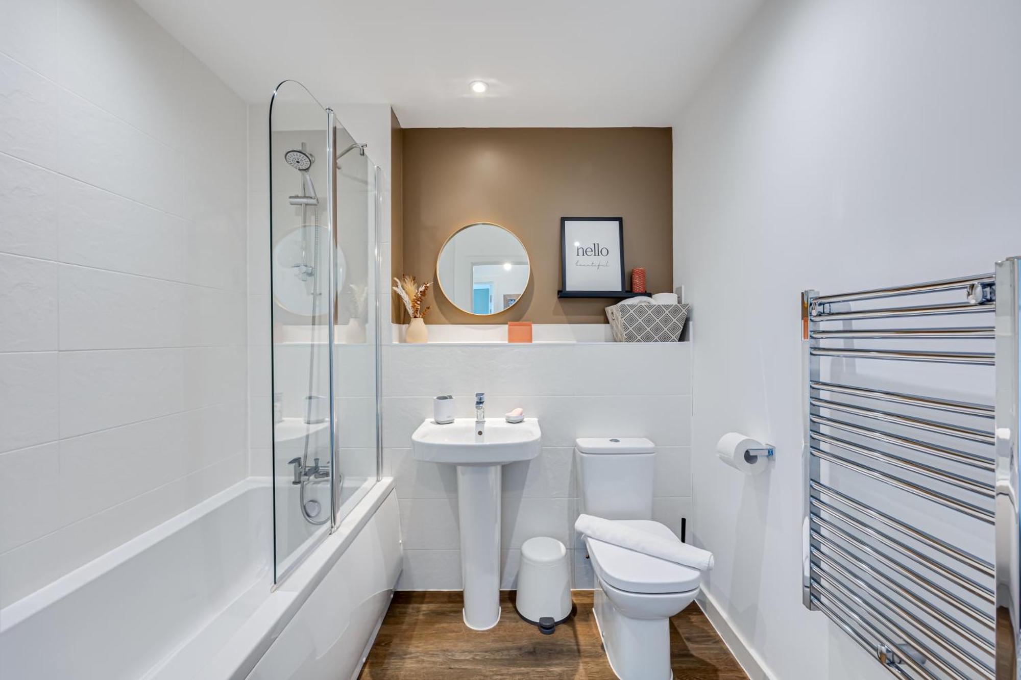 Penthouse Apartment - City Centre - Secure Parking, Balcony, Self-Check-In, Fast Wifi And Smart Tv With Netflix By Yoko Property Μίλτον Κέινς Εξωτερικό φωτογραφία